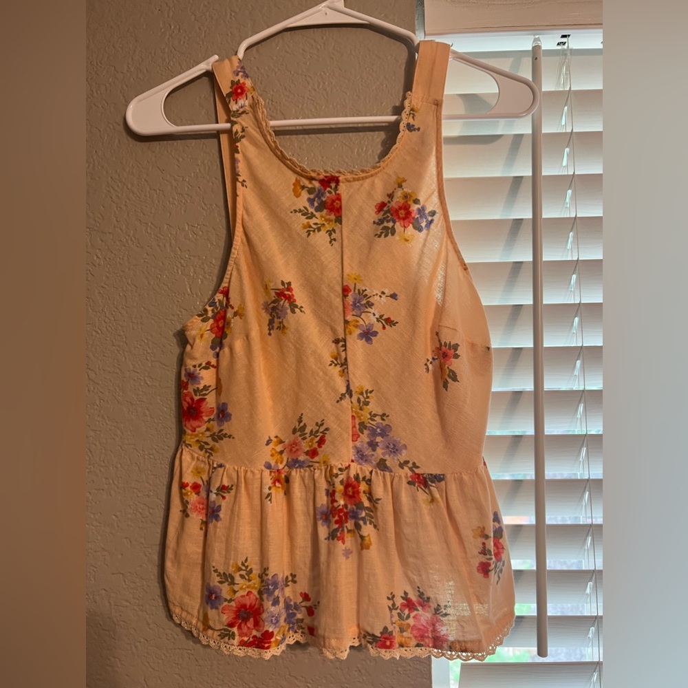 Peach Floral Tank